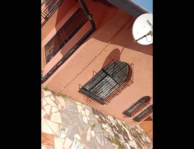 3 BEDROOM PROPERTY TO RENT IN RIVERLEA